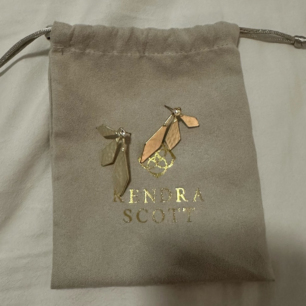 Malika Gold Earrings